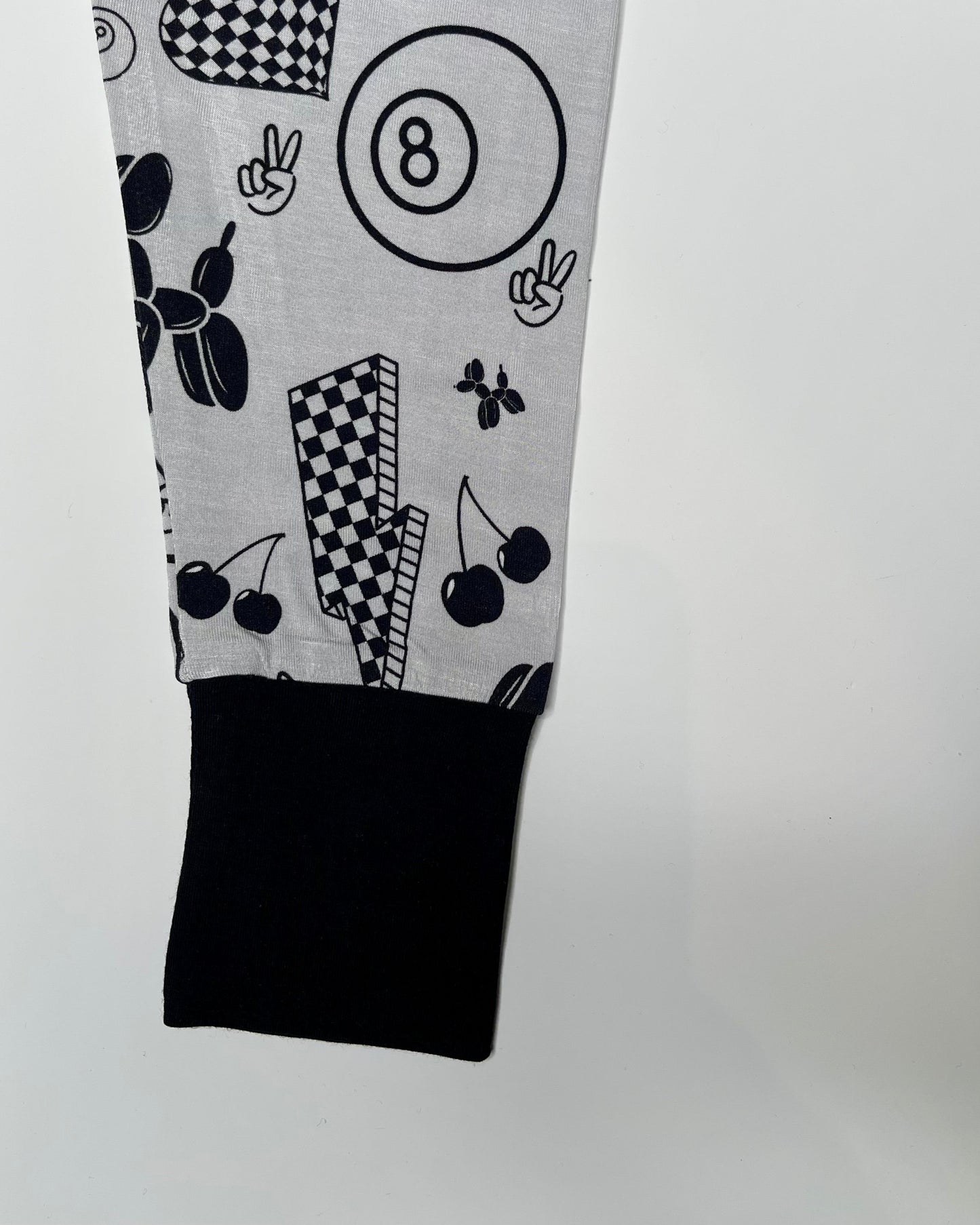 Lucky 8 Two-Piece Pyjamas
