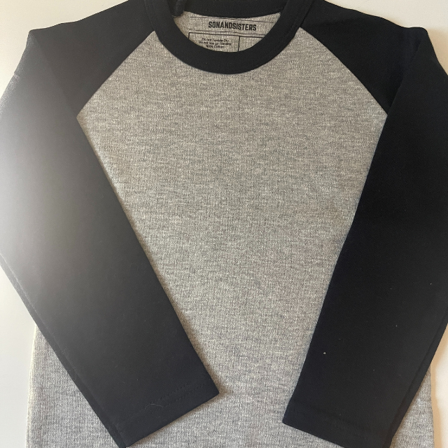 Christmas Vibes Raglan T-Shirt